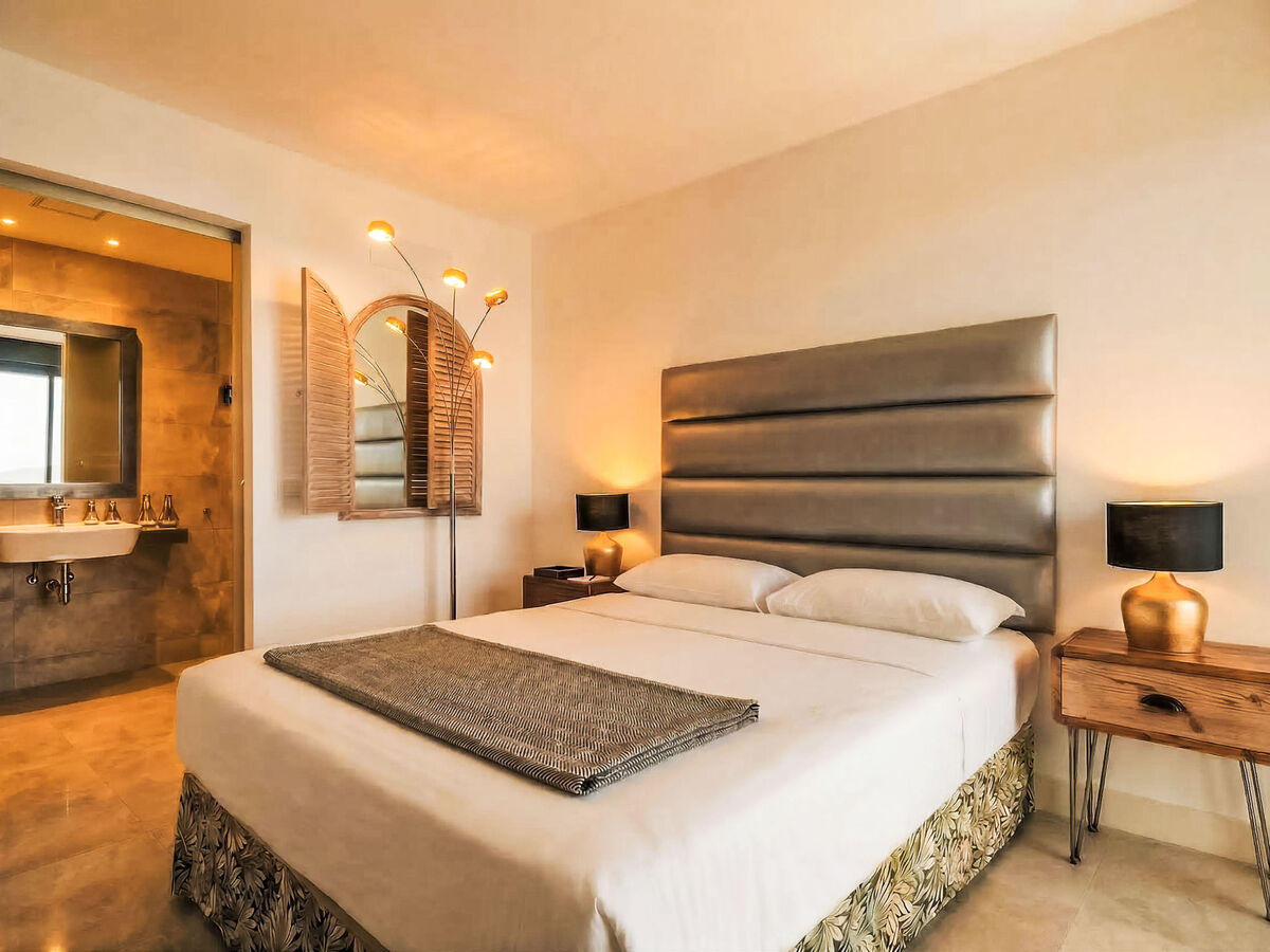 Villa Diamante à Maspalomas : 5 chambres, piscine chauffée - Photo 14