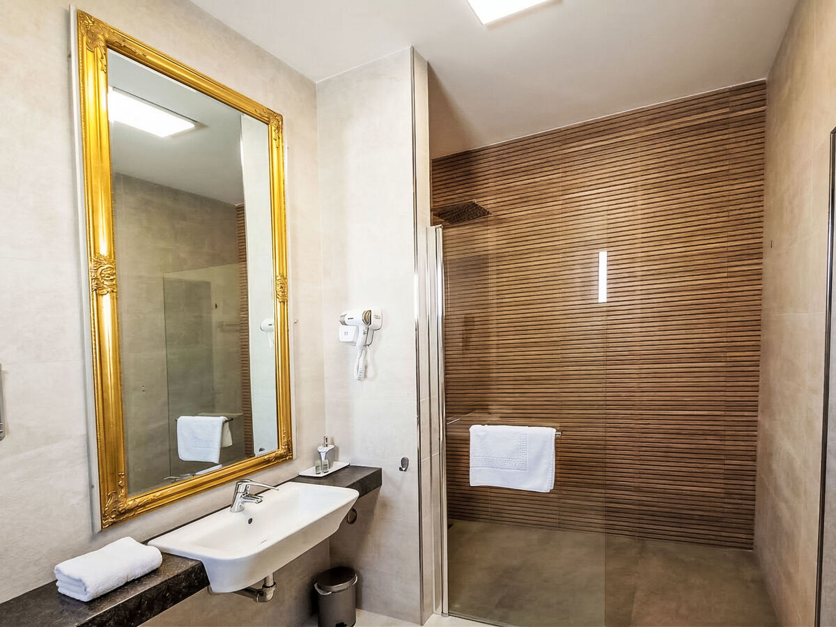 Villa Diamante à Maspalomas : 5 chambres, piscine chauffée - Photo 21