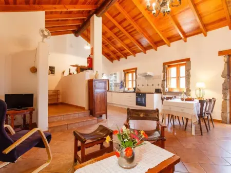 Maison avec piscine privée à Agaete, vue sur la vallée : photo 2