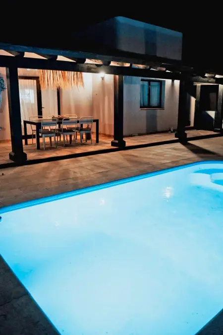Komfortables Ferienhaus in Corralejo mit privatem Garten und beheiztem Pool - Photo 31