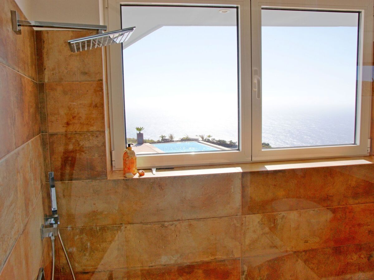 Villa architecte avec infinity pool et vue mer à Puntagorda - Photo 13