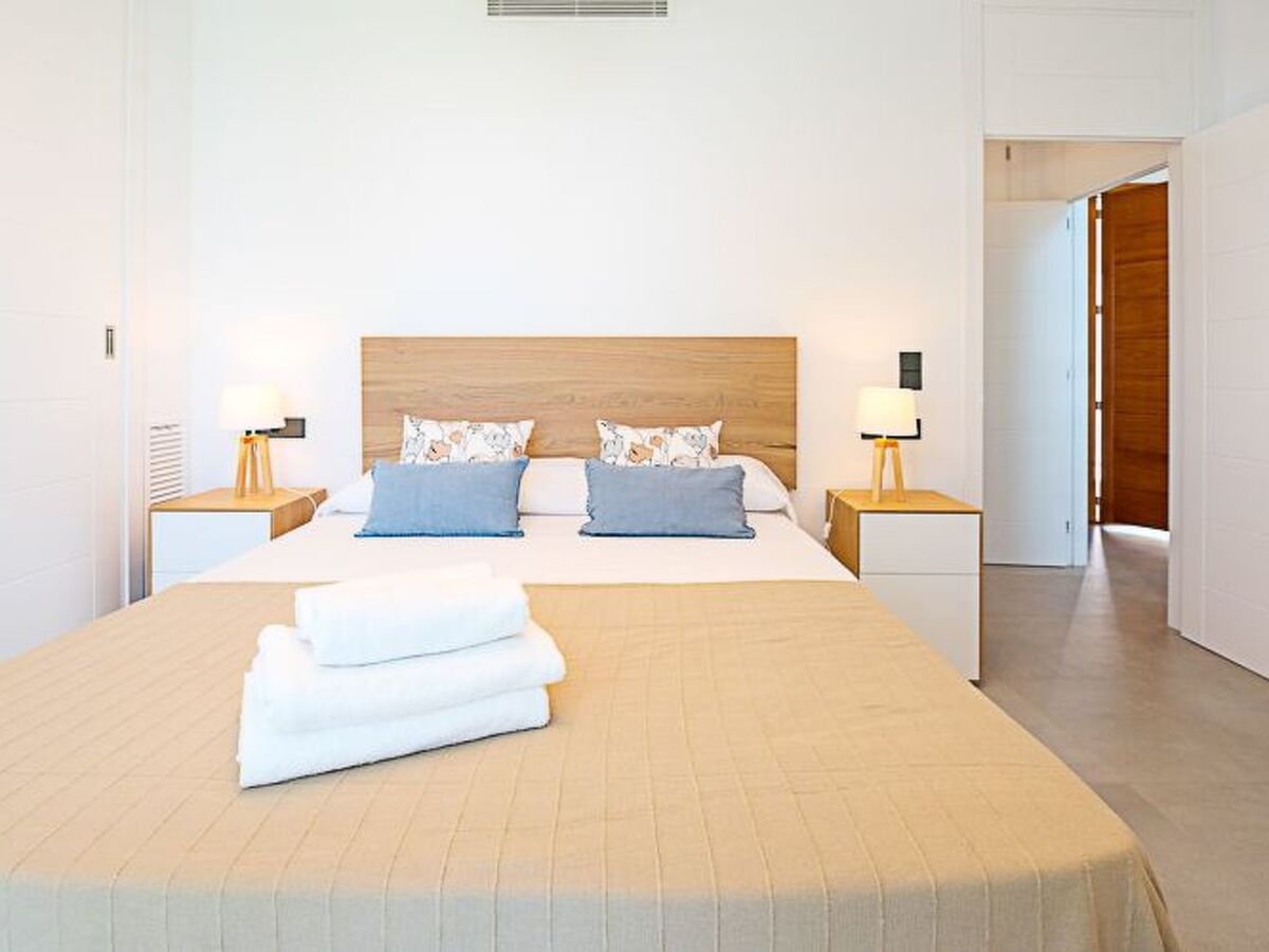 Punta des Port 7 – Villa 4 chambres avec piscine - Photo 12
