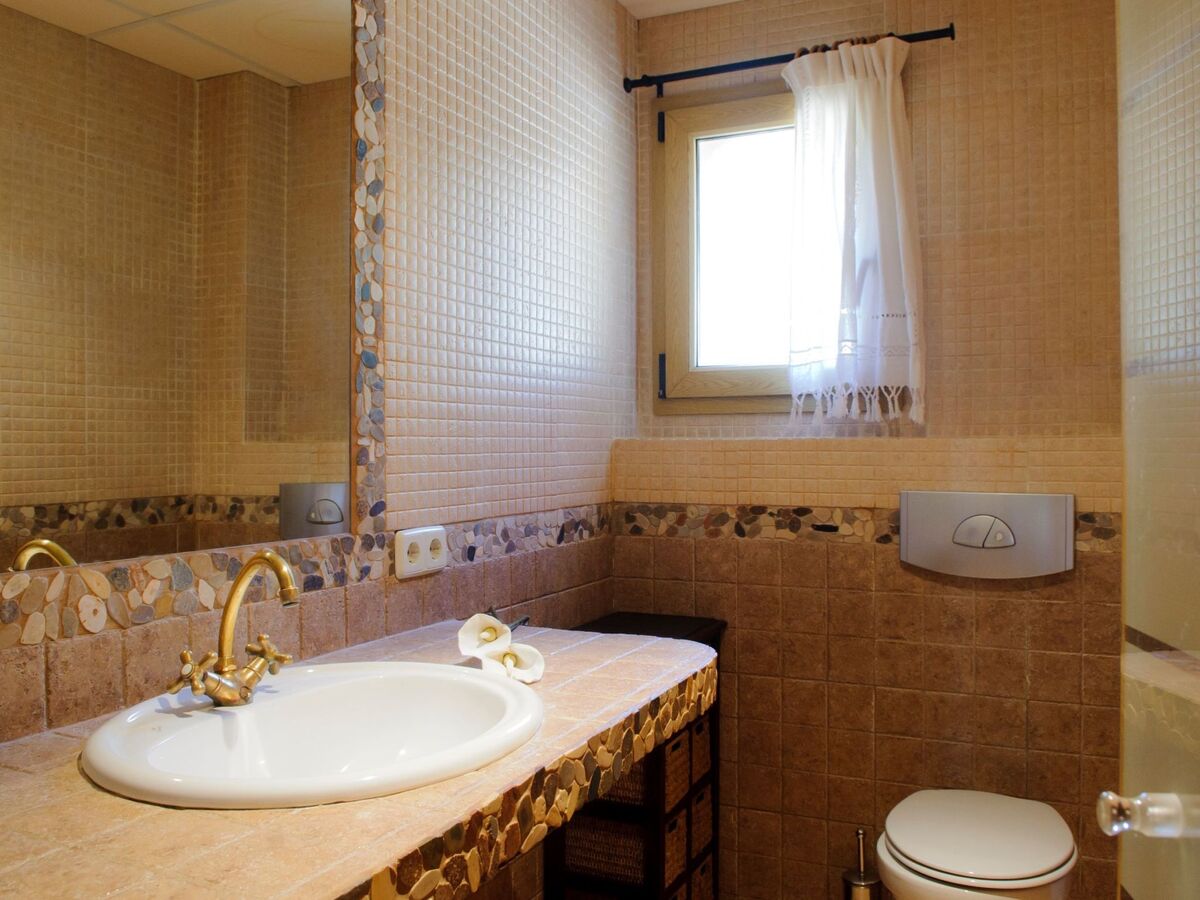 Maison en pierre à Santanyí, piscine et terrain de 9 000 m² - Photo 22