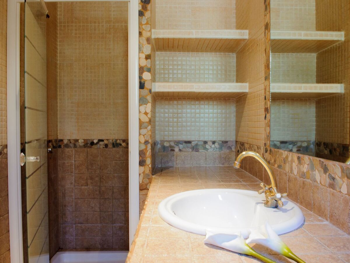 Maison en pierre à Santanyí, piscine et terrain de 9 000 m² - Photo 23
