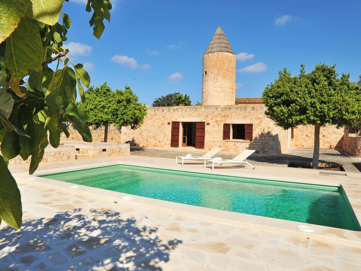 Moulin du XVIIIe siècle à Santanyí avec piscine - Photo 1