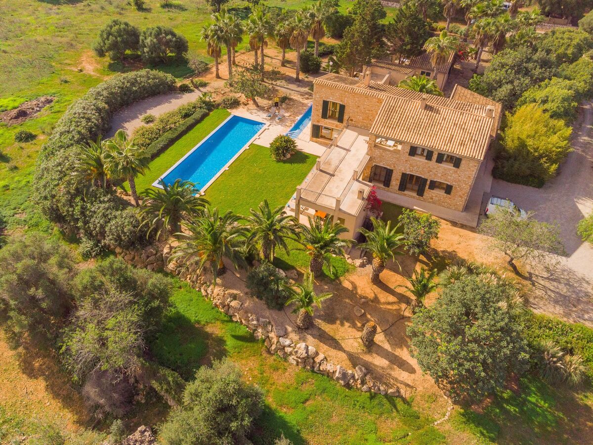 Melis – Maison de campagne 5 chambres avec 2 piscines - Photo 2