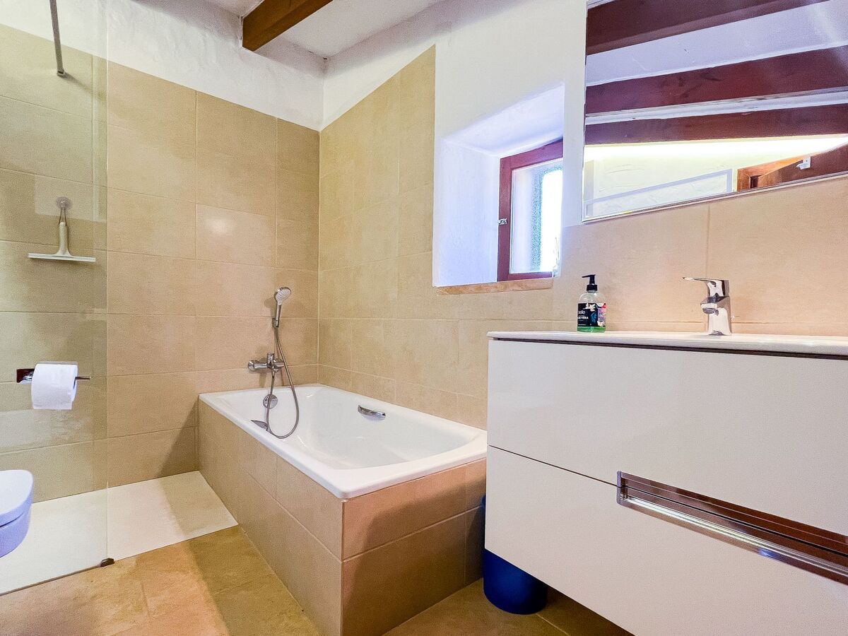 Palleta – Maison 4 chambres avec piscine chauffée solaire - Photo 48
