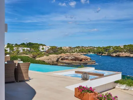 Villa Lago – Maison 8 pers. avec piscine débordement et accès mer : photo 9