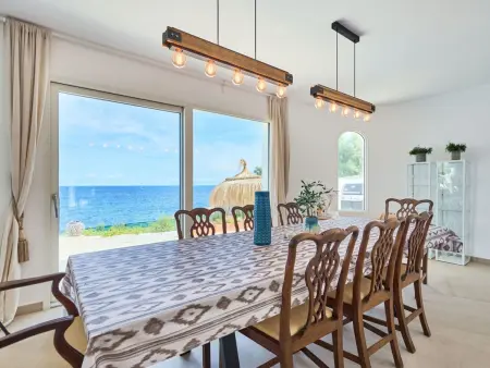 Villa Lago – Maison 8 pers. avec piscine débordement et accès mer : photo 20