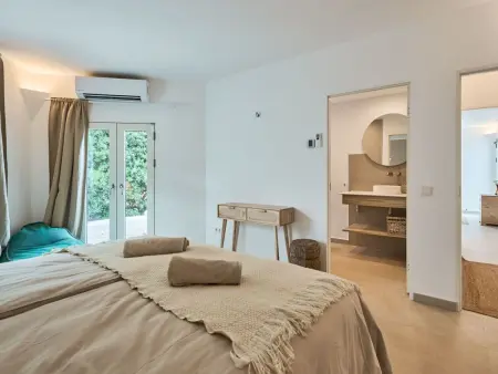 Villa Lago – Maison 8 pers. avec piscine débordement et accès mer : photo 31