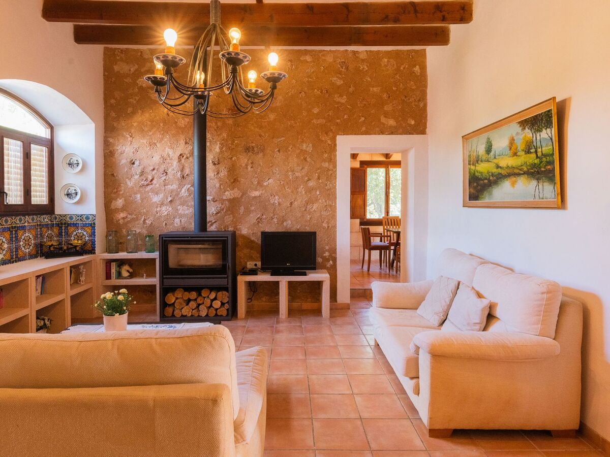 Maison Sitjoles à Campos – jardin 2500 m² avec paons et piscine - Photo 25