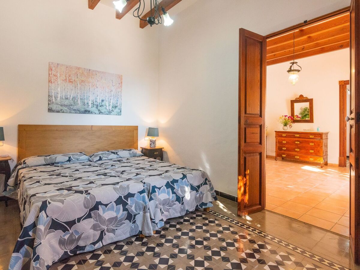 Maison Sitjoles à Campos – jardin 2500 m² avec paons et piscine - Photo 31