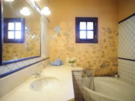 Can Alou, maison rurale avec piscine à Cala Mondrago : photo 12
