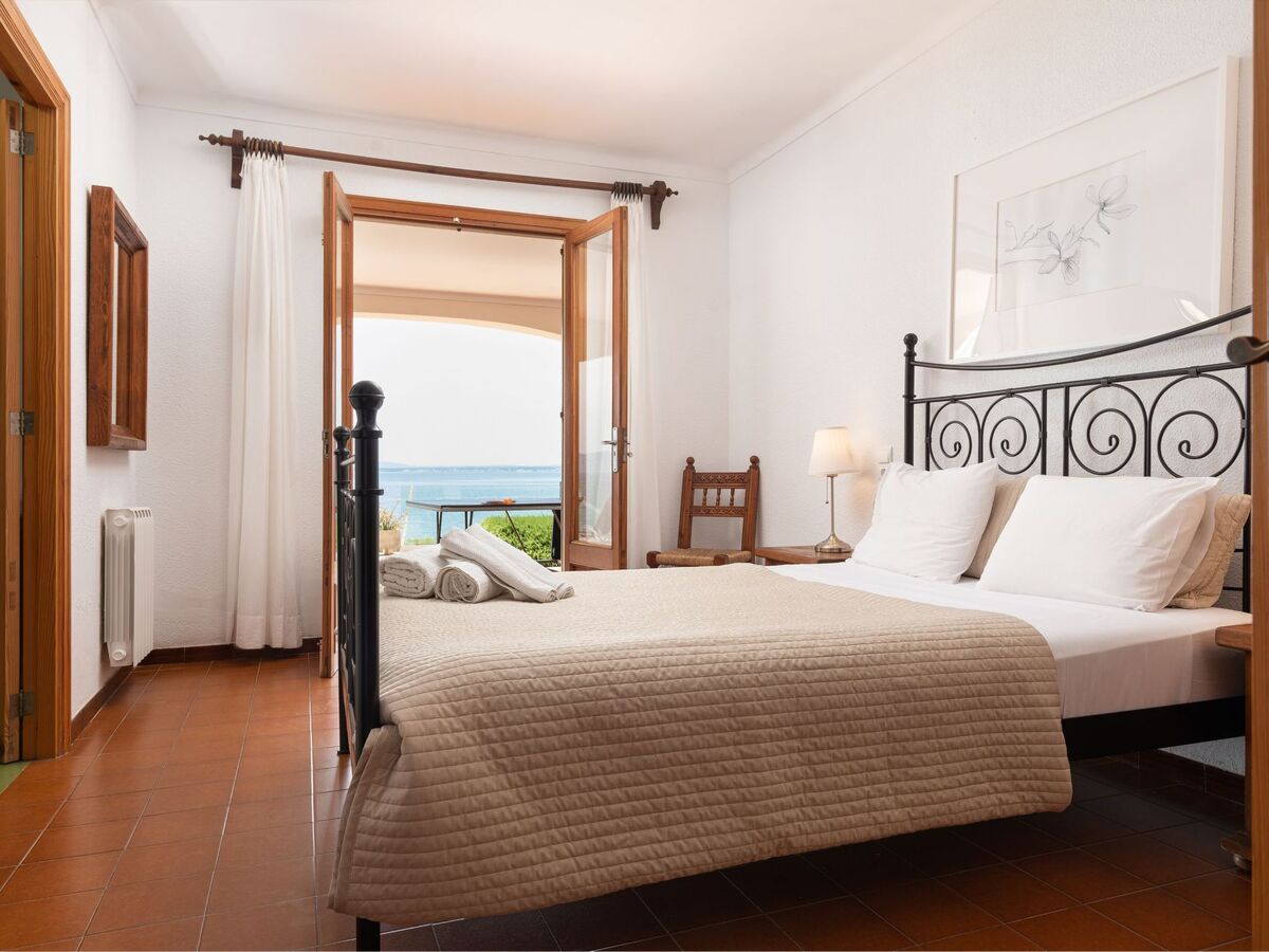 Villa 5 chambres avec piscine privée et accès direct mer - Photo 13