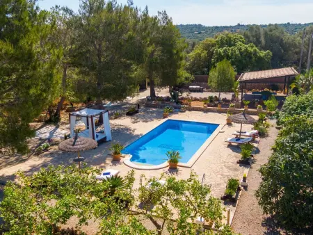 Maison Mulet Llubi – piscine privée et jardin de 10 000 m² : photo 5