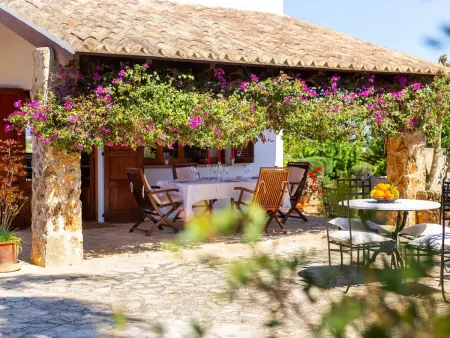 Maison Mulet Llubi – piscine privée et jardin de 10 000 m² : photo 34