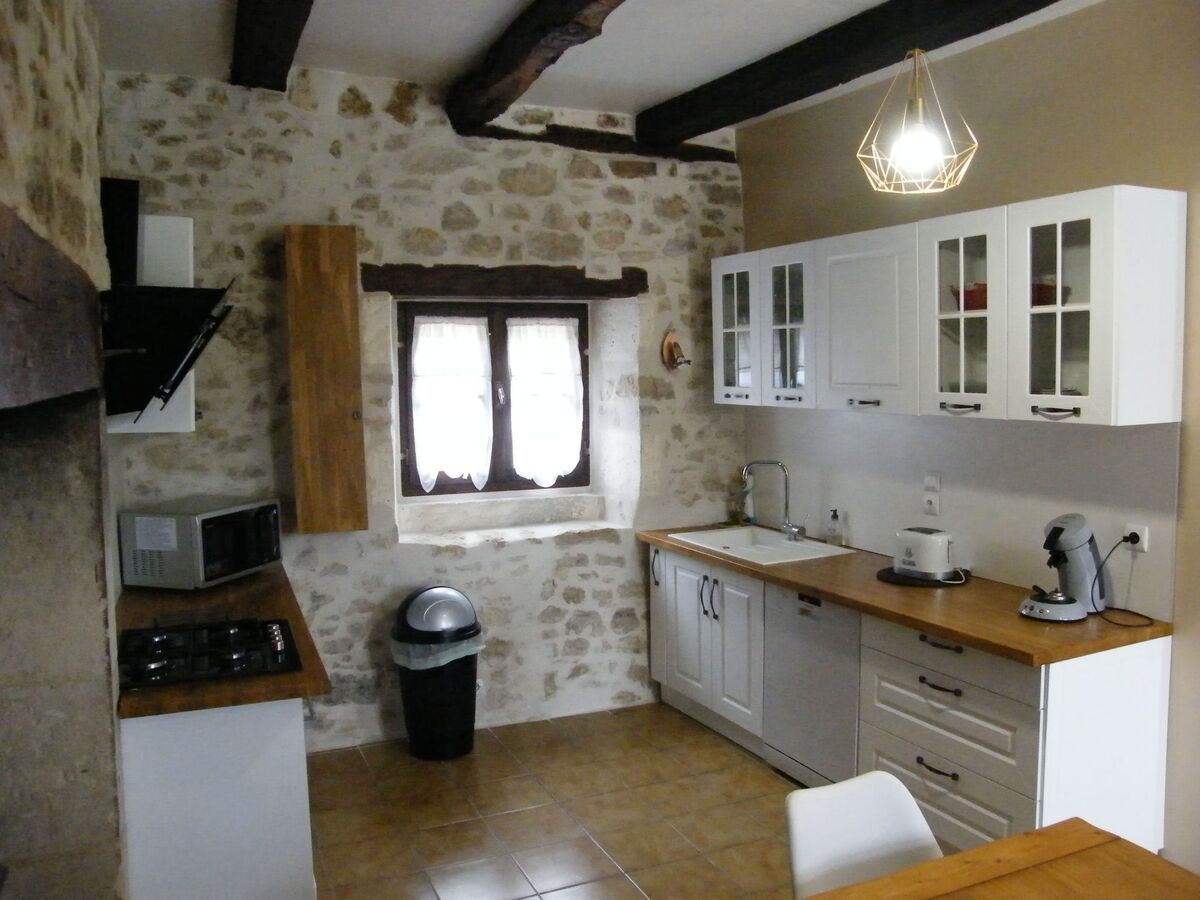 Lou Chastel : maison pierre 1850 avec piscine chauffée - Photo 4