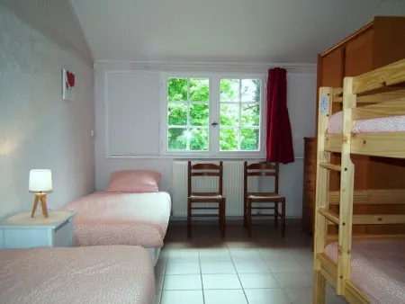 Gîte 6 chambres pour 20 personnes à Gavaudun : photo 10