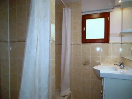 Gîte 6 chambres pour 20 personnes à Gavaudun : photo 16