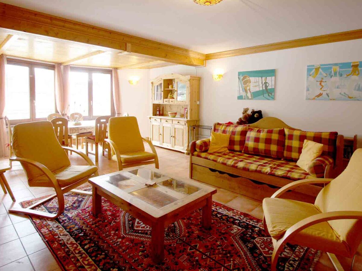 Appartement 2 chambres Chamonix, balcon sud vue Mont Blanc - Photo 2