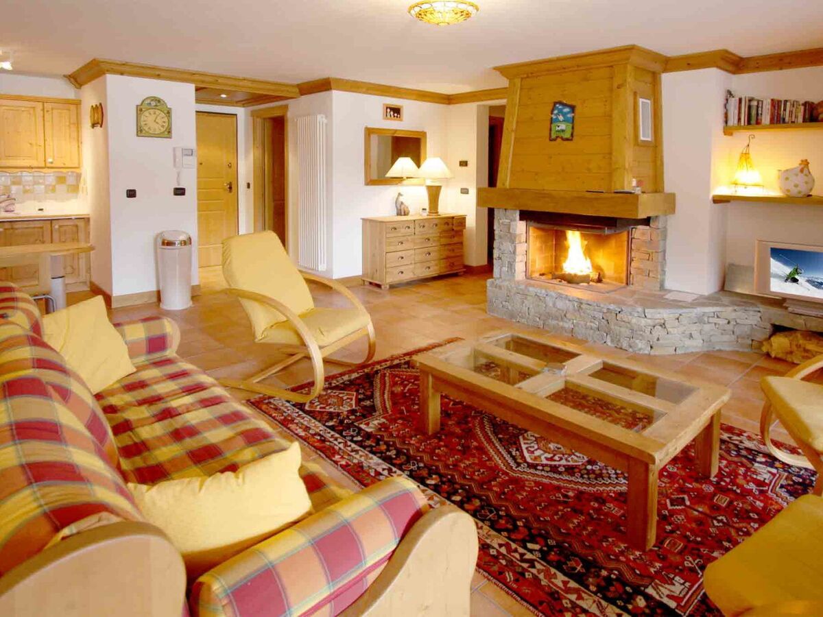 Appartement 2 chambres Chamonix, balcon sud vue Mont Blanc - Photo 3