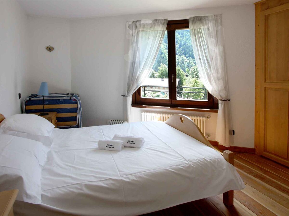 Appartement 2 chambres Chamonix, balcon sud vue Mont Blanc - Photo 9