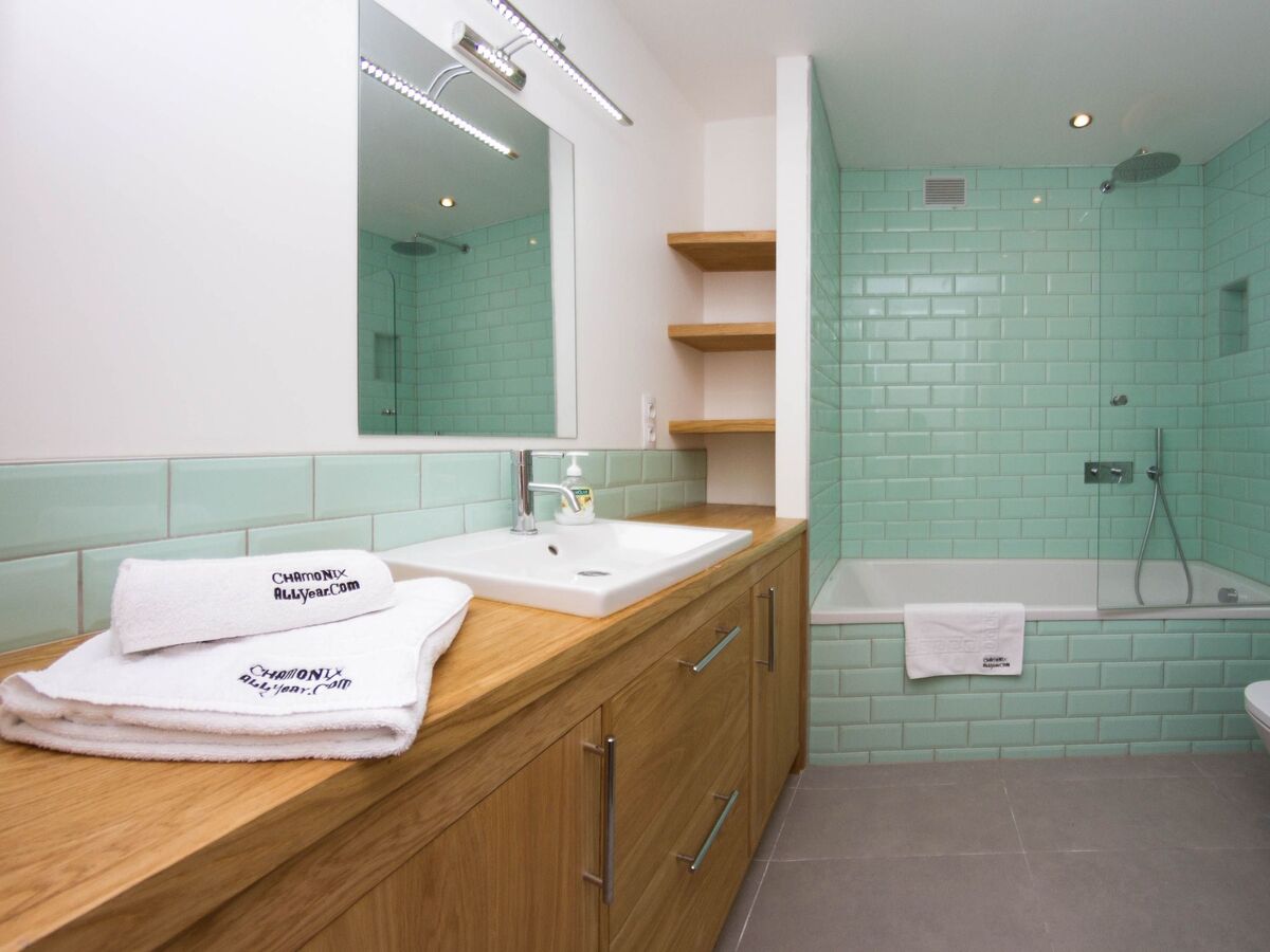 Concordia - Appartement 8 pers. centre Chamonix, vue Mont-Blanc - Photo 14
