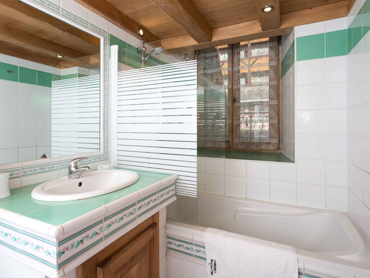 Lou Lou Apartment - Studio vue rivière à Chamonix - Photo 6