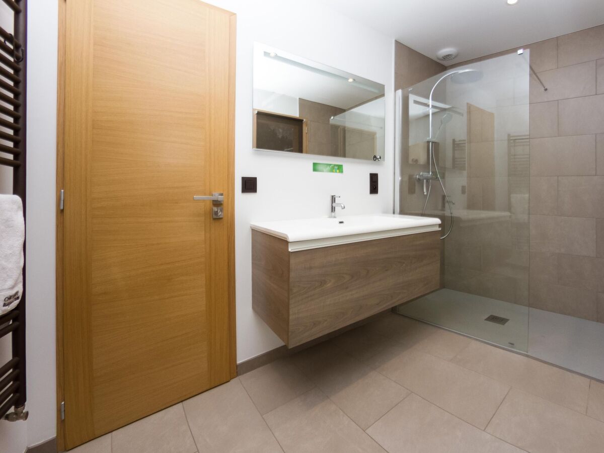 Chalet de l'Ours – 5 chambres, 10 pers., vue Mont-Blanc - Photo 13