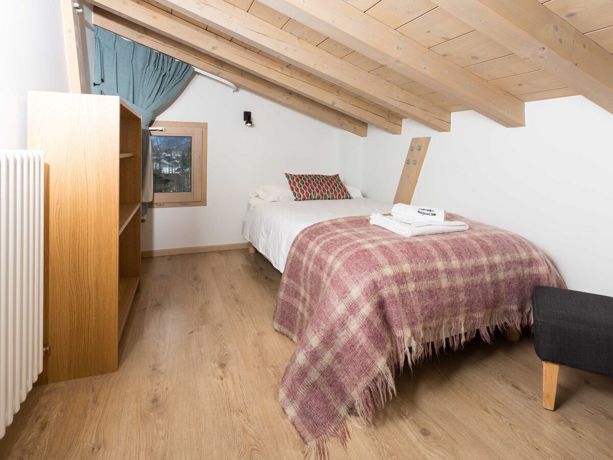 Chalet de l'Ours – 5 chambres, 10 pers., vue Mont-Blanc - Photo 15