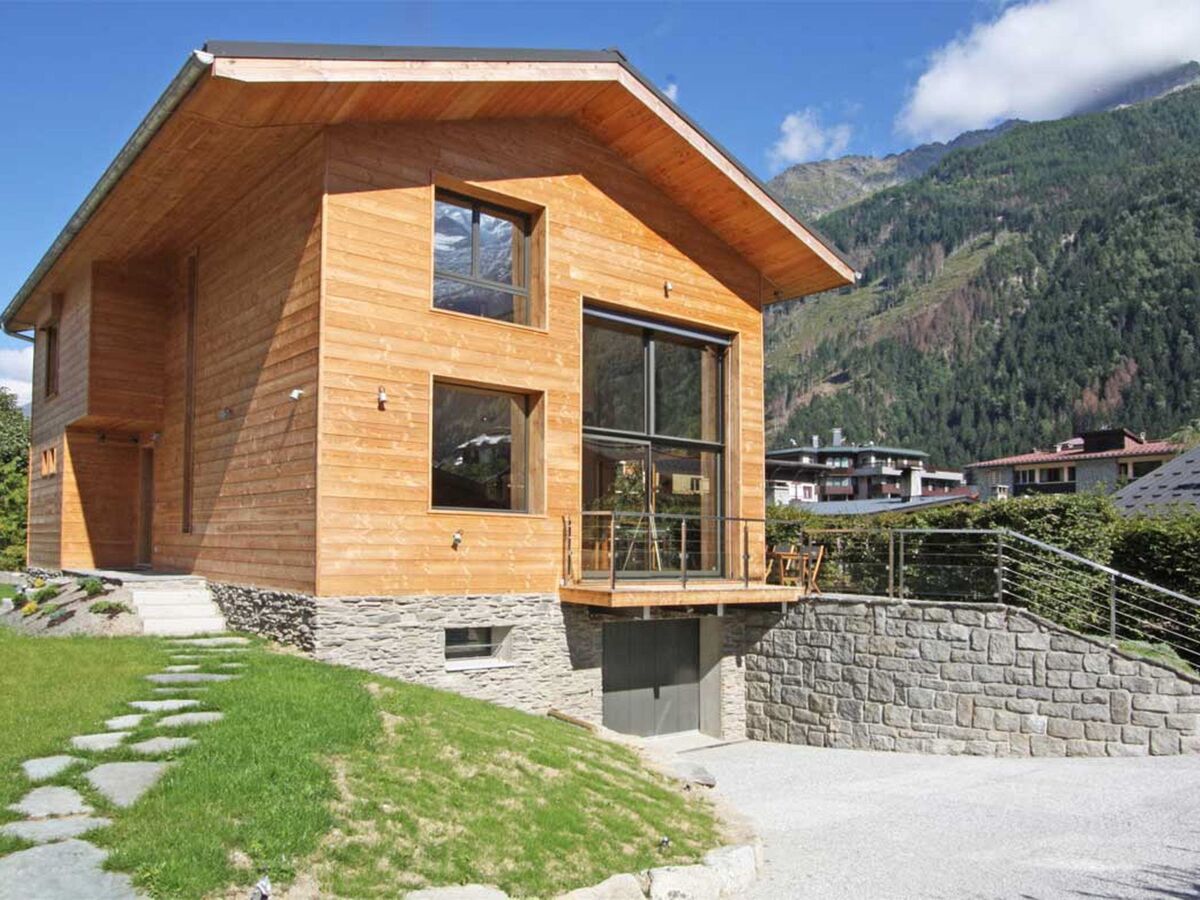 Chalet Raphael, 8 pers., vue Mont-Blanc à Chamonix - Photo 1