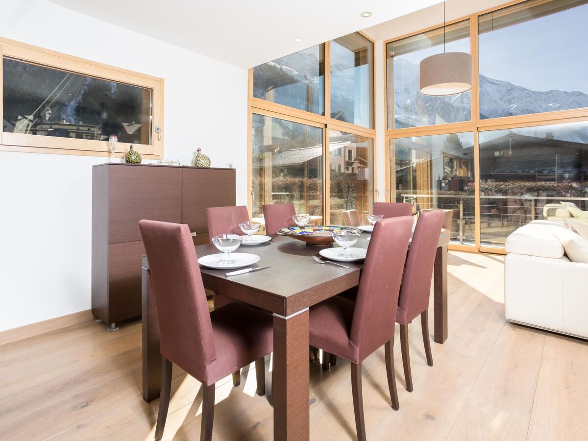 Chalet Raphael, 8 pers., vue Mont-Blanc à Chamonix - Photo 9