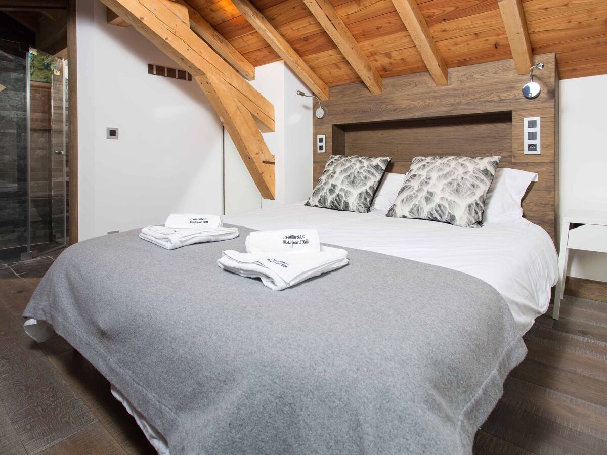 Chalet La Source, 4 chambres avec jacuzzi face à Mont Blanc - Photo 13