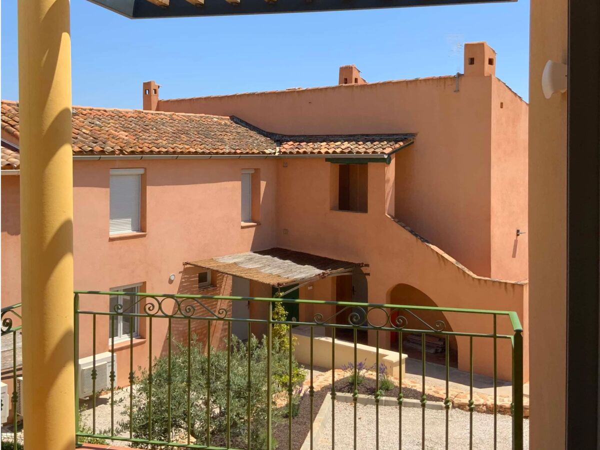 La Bastide de l'Olivaie, appartement 50m de la plage - Photo 2