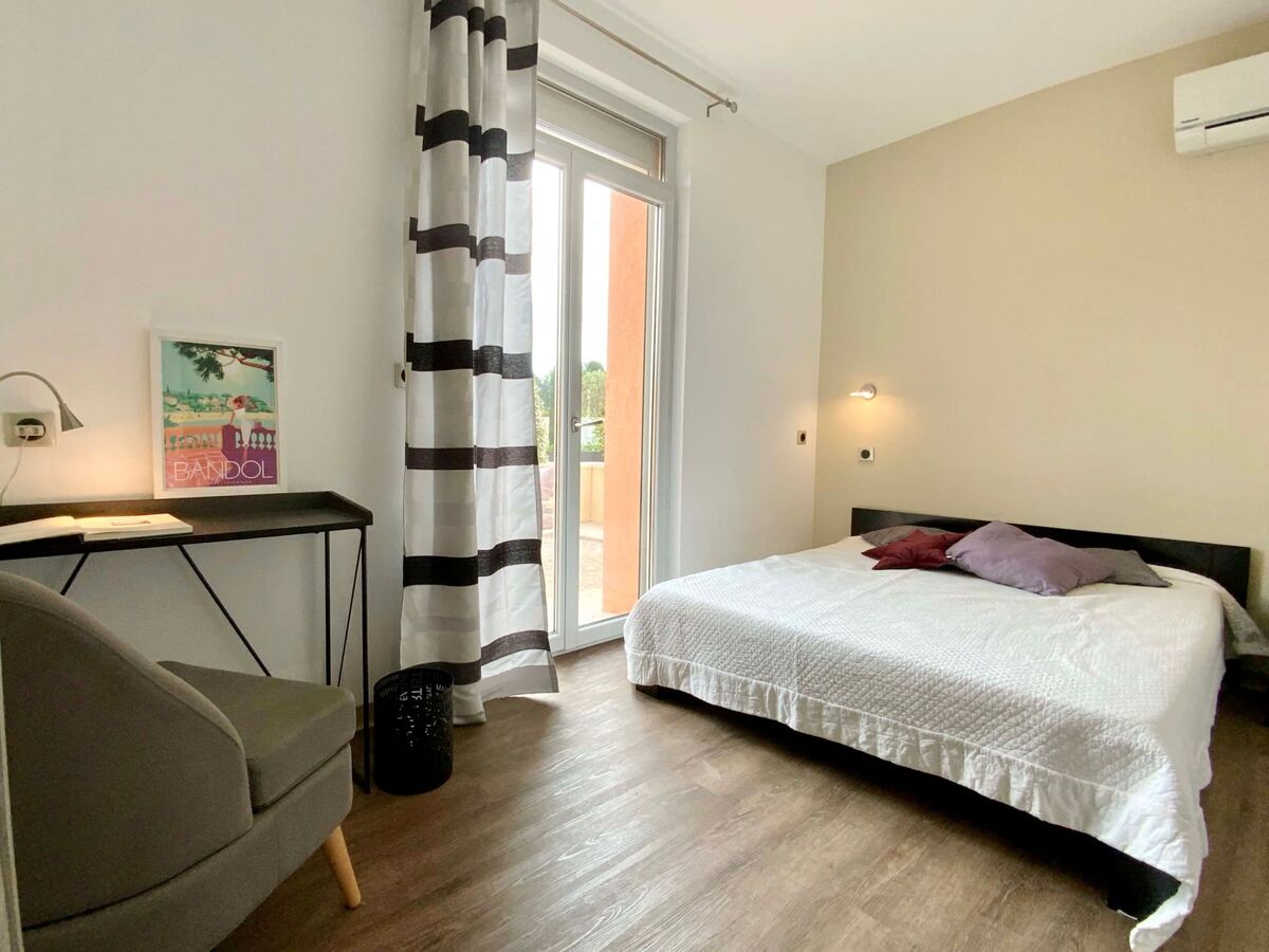 La Bastide de l'Olivaie, appartement 50m de la plage - Photo 4