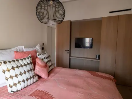 Duplex 3 chambres face au port de Saint-Tropez : photo 7