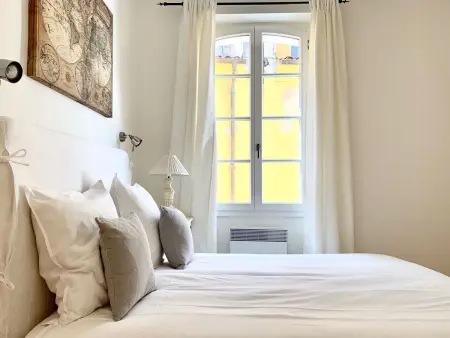 Appartement 1 chambre au cœur de Saint-Tropez : photo 4