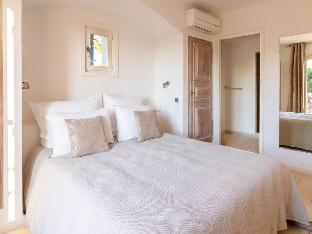 Villa Marguerite avec piscine chauffée à Gassin - Photo 25