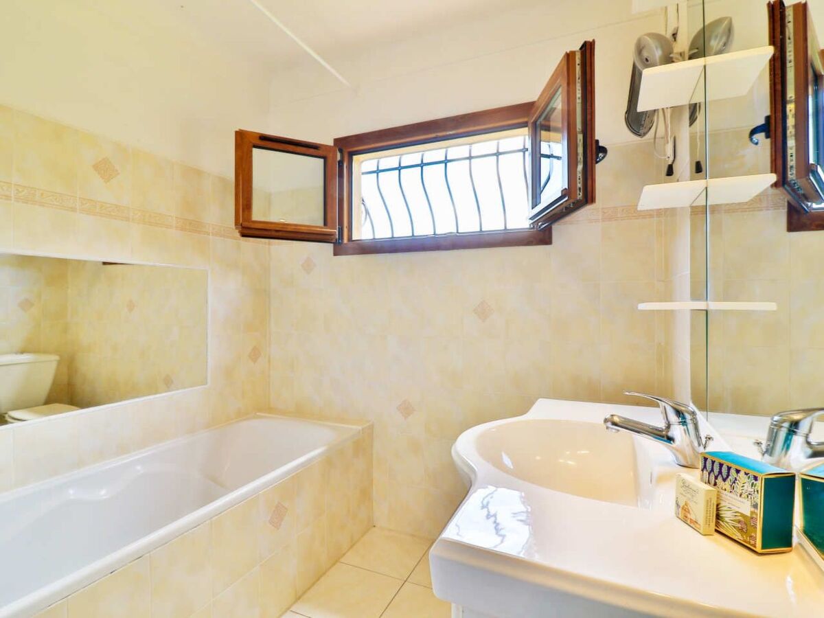 Appartement 6 pers. Cipières, jardin & terrasse - Photo 6