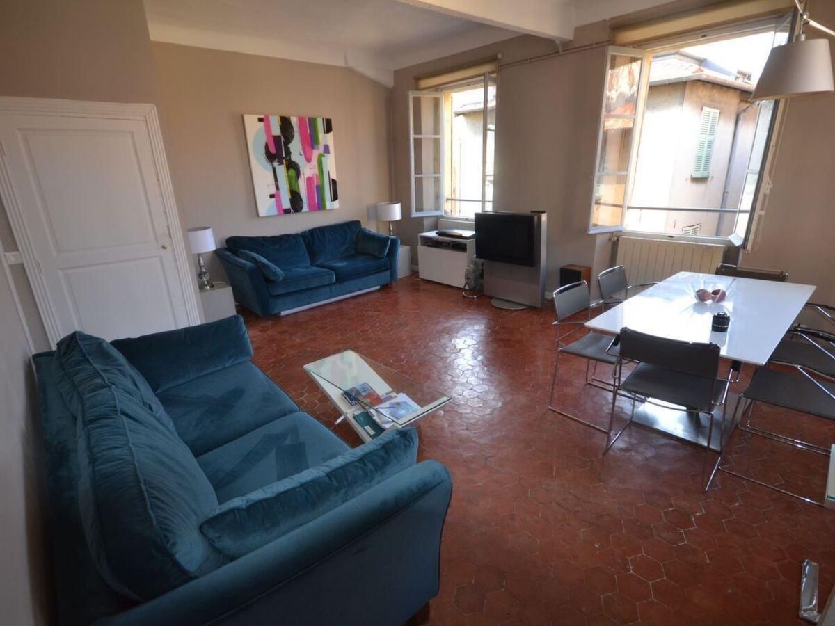 Appartement 2 chambres à 2 min de la plage, cœur de la Vieille Ville - Photo 4
