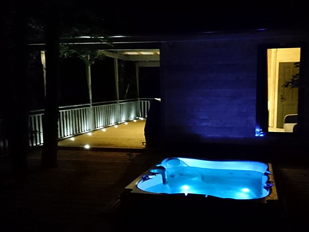 Bungalow avec jacuzzi privatif à Vivario - Photo 8