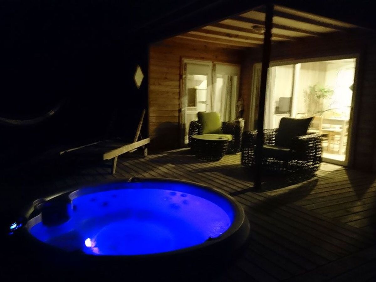 Bungalow 4 pers. à Vivario avec jacuzzi et terrasse - Photo 6