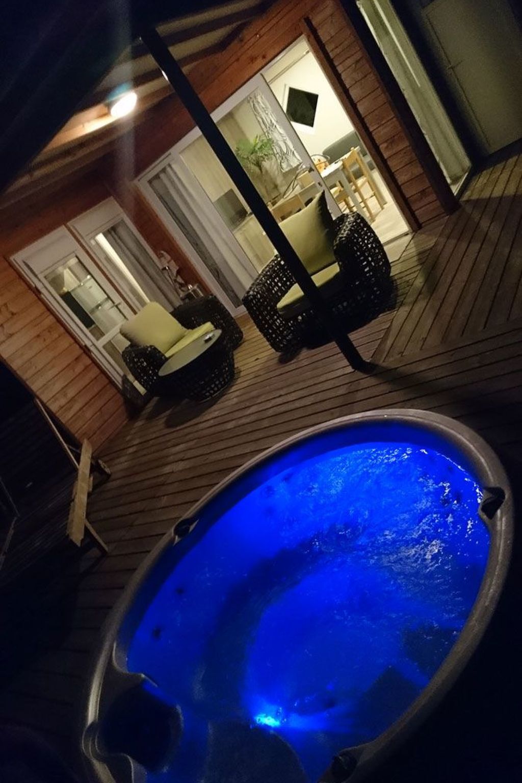 Bungalow 4 pers. à Vivario avec jacuzzi et terrasse - Photo 7