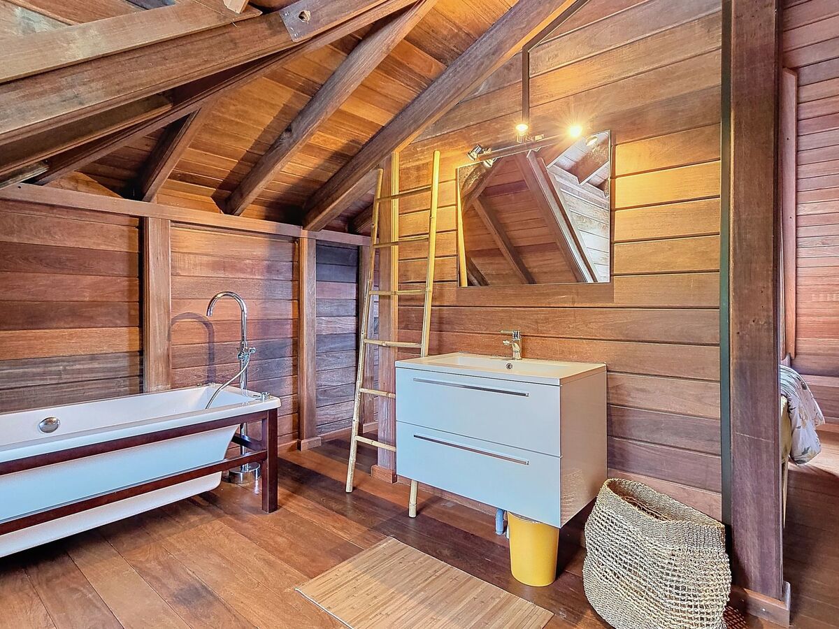 Villa Scarlett, maison 8 pers. piscine débordement - Photo 19
