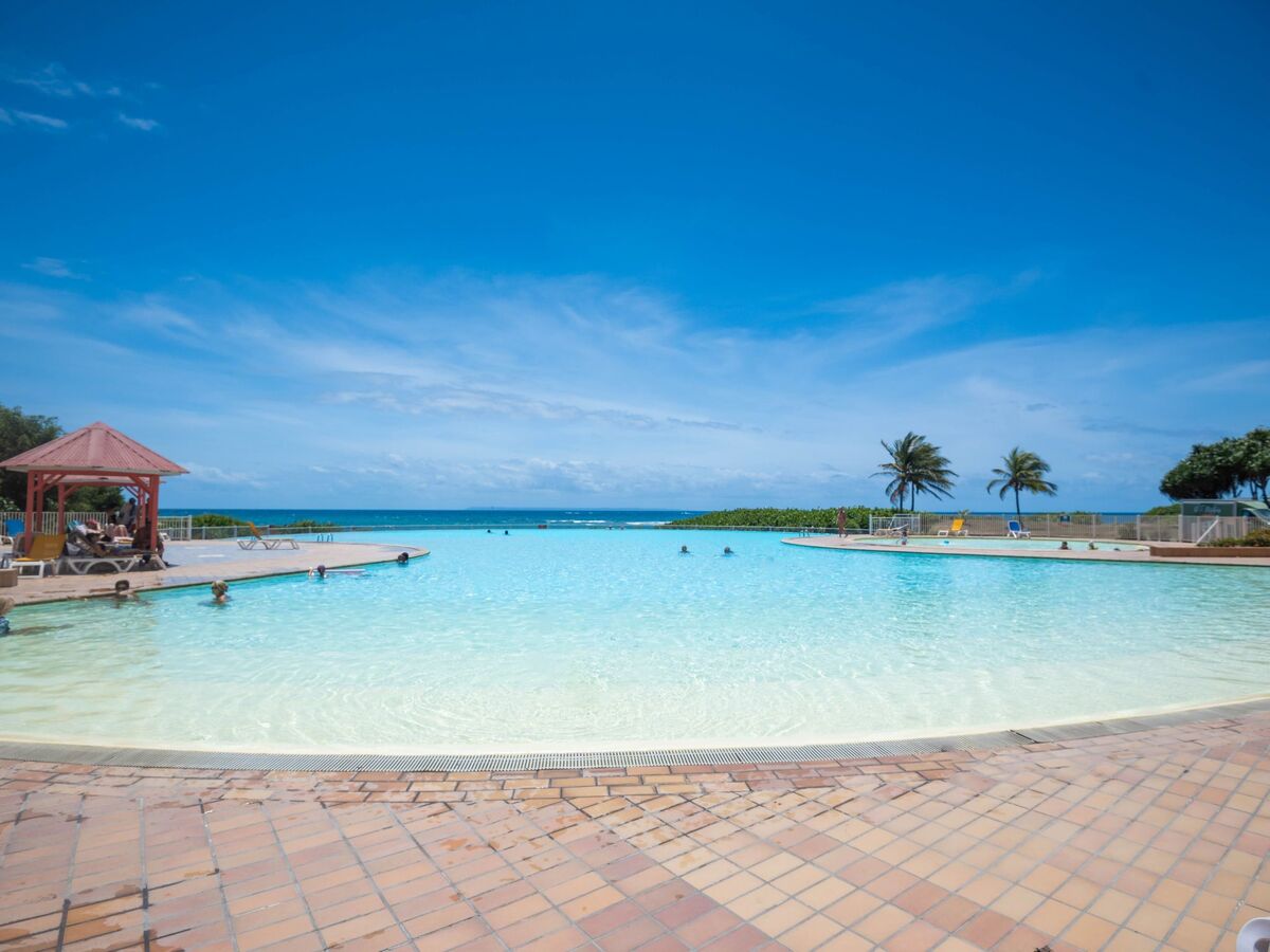 Studio 35 m² avec piscine et plage privée à Saint-François - Photo 1