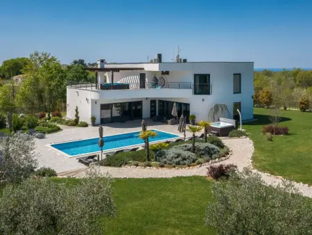 Villa La Dominika – Maison 5 chambres, piscine chauffée : photo 9