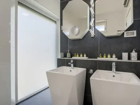 Villa La Dominika – Maison 5 chambres, piscine chauffée : photo 49