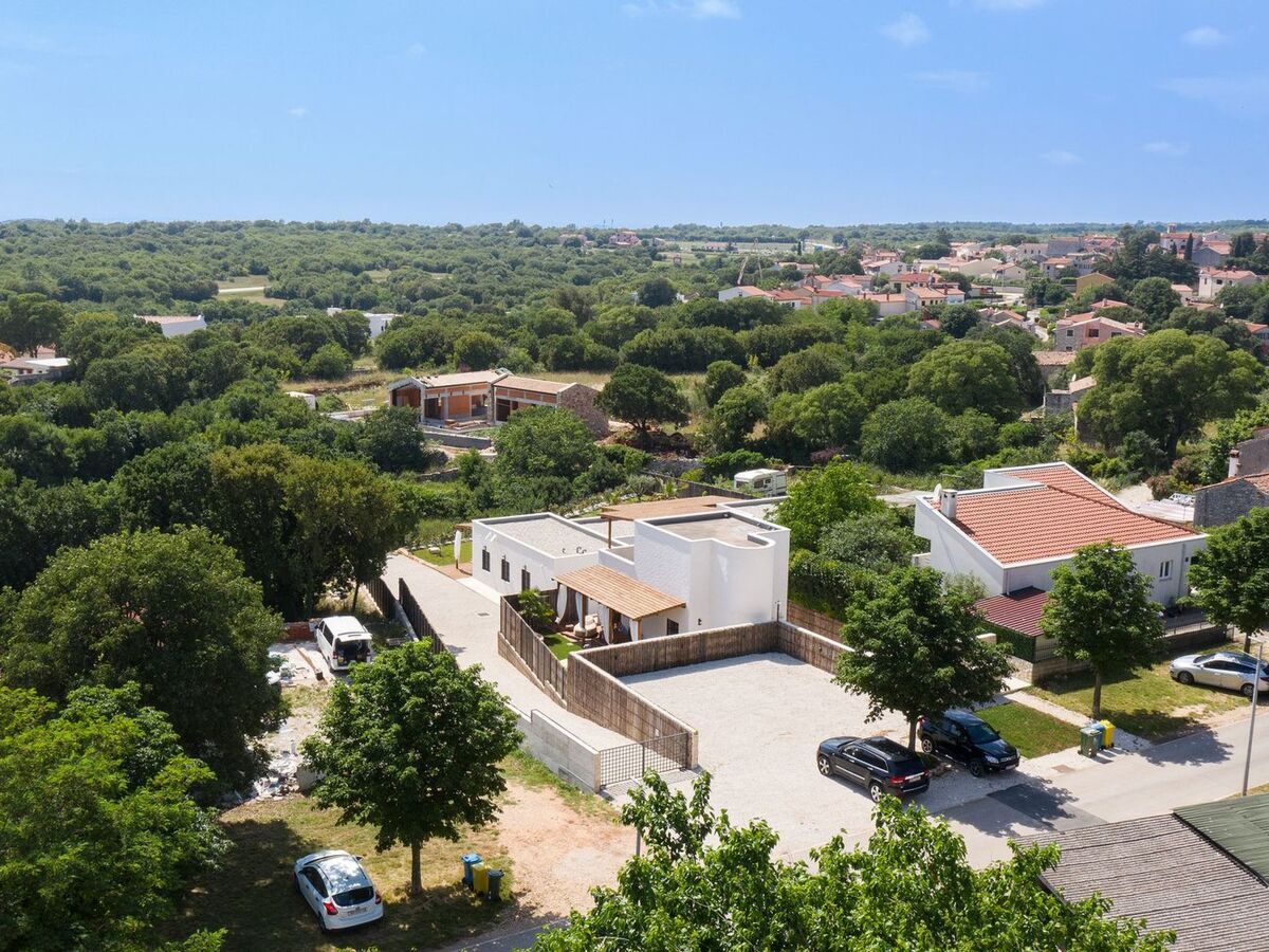 Villa tropicale neuve avec piscine chauffée à Rovinj - Photo 57