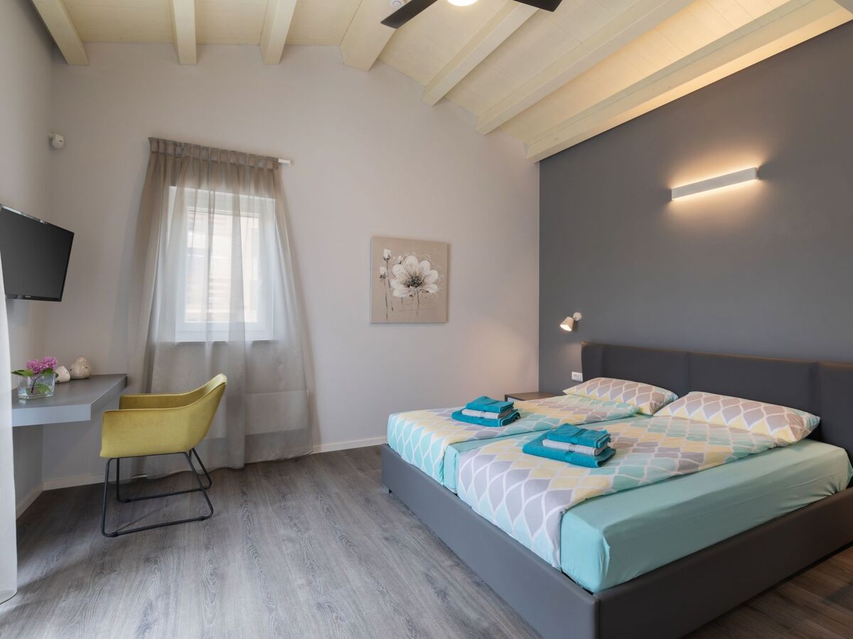 Villa Suprema Premantura : piscine chauffée et sauna - Photo 32