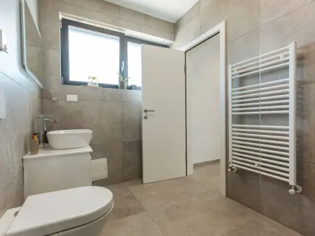 Villa Andris – Piscine privée et jardin à Ližnjan : photo 30